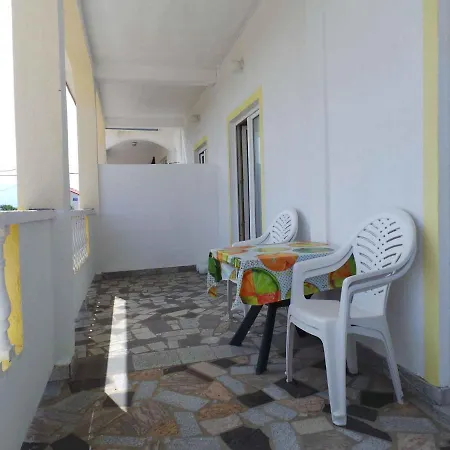 Апартаменты 13